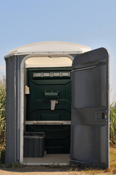 Best Construction site porta potty rental  in Sturtevant, WI